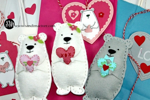 Valentine Bear Hugs
